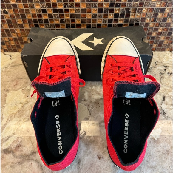 ❤️CONVERSE- Low Top❤️ - Picture 5 of 10